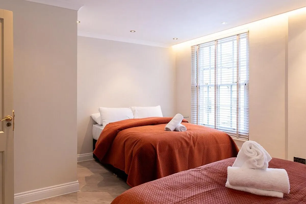 Luxury Penthouse In Cardiff City Centre Sleeps 14 Apartment