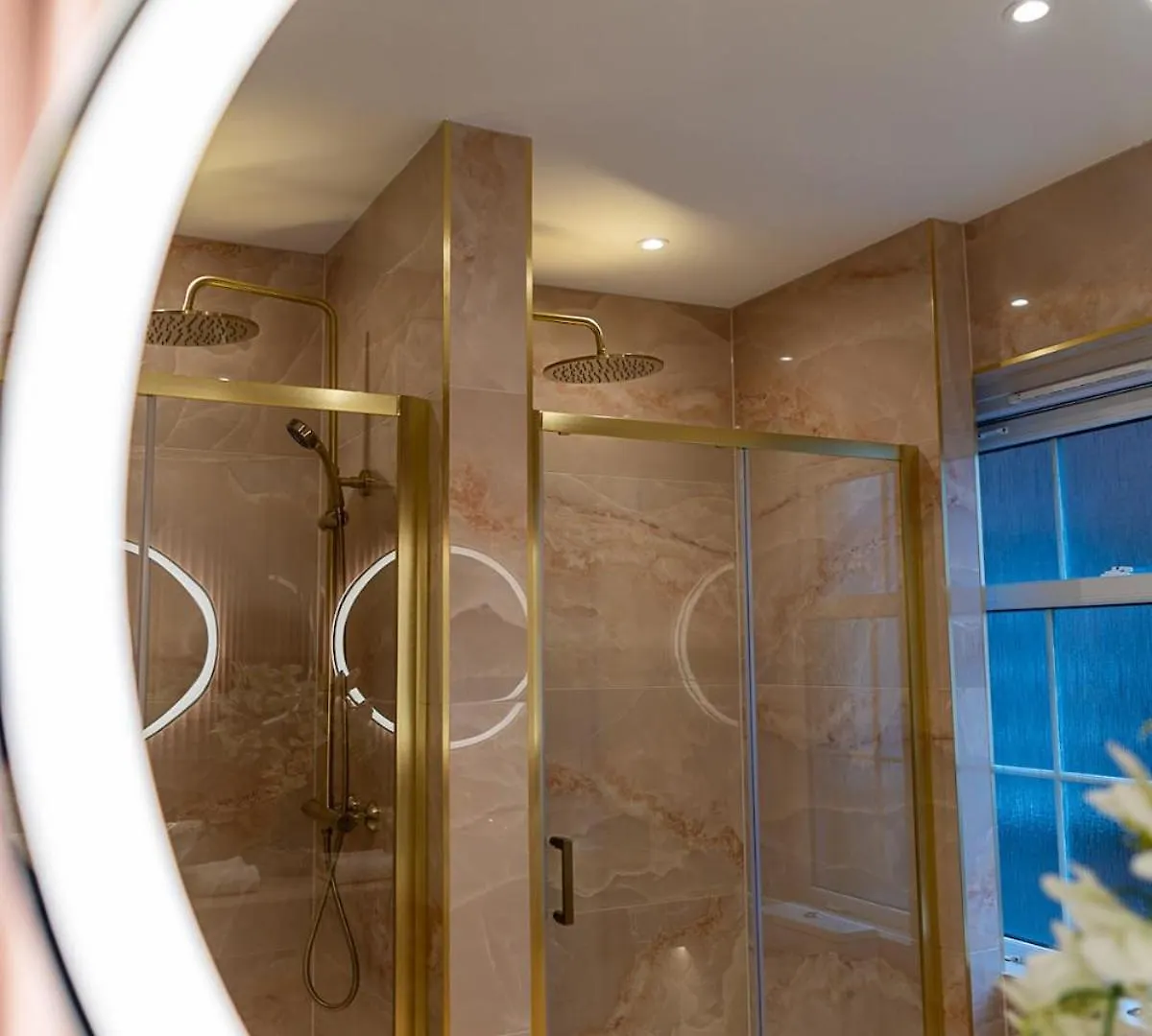 Apartament Luxury Penthouse In Cardiff City Centre Sleeps 14 Wielka Brytania